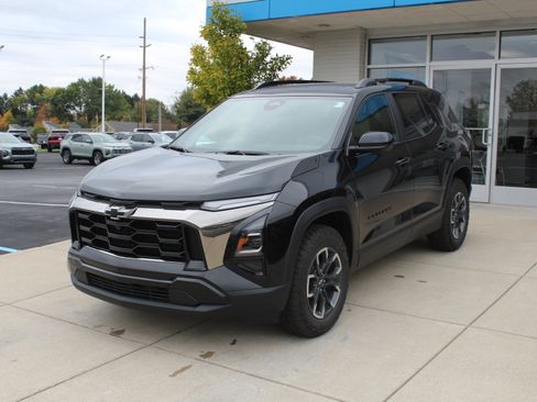 New 2026 Chevrolet Equinox ACTIV w/ Convenience Package III image 7