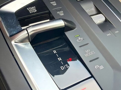 Used 2025 BMW 228i xDrive 228 xDrive image 27