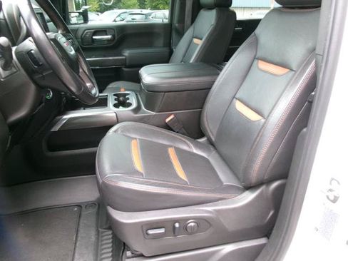 Used 2023 GMC Sierra 2500 AT4 AWD/4WD image 10
