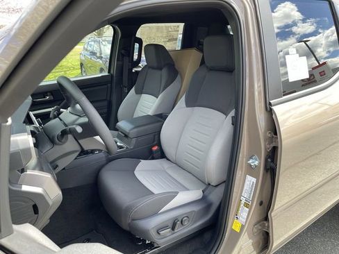 New 2026 Toyota Tacoma TRD Off-Road AWD/4WD image 14