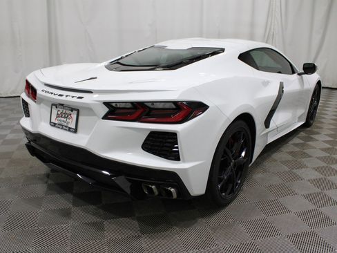 Used 2020 Chevrolet Corvette Stingray Coupe w/ 1LT image 33