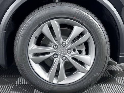 Used 2025 Acura MDX FWD image 9