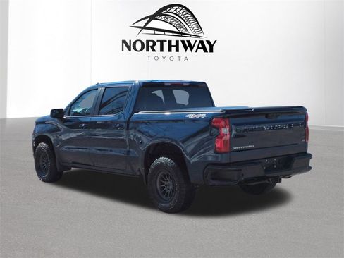 Used 2023 Chevrolet Silverado 1500 LT image 5