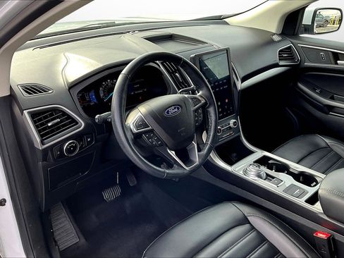 Used 2023 Ford Edge SEL image 20