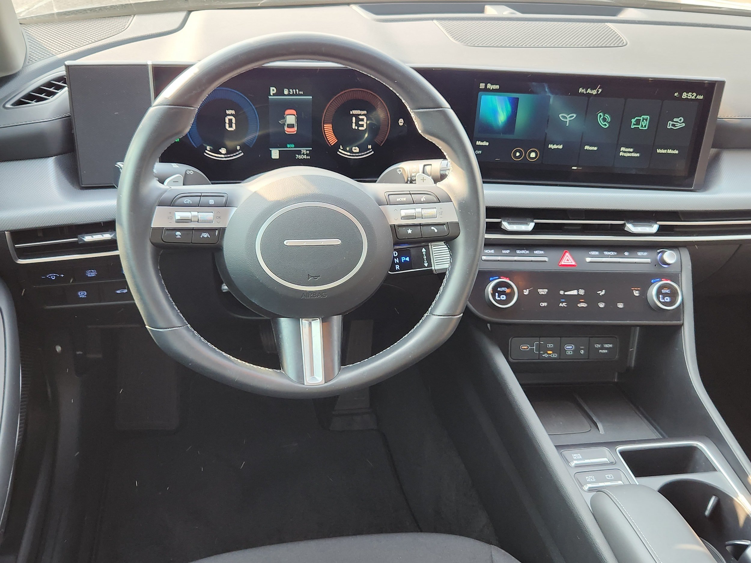Used 2025 Hyundai Sonata SEL FWD image 9