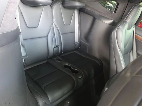 Used 2018 Tesla Model X 100D AWD/4WD image 4