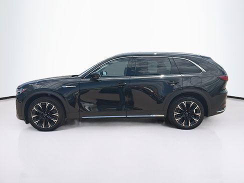 Used 2024 MAZDA CX-90 Plug-In Hybrid w/ Premium Pkg AWD/4WD image 4