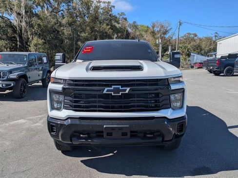 Certified 2025 Chevrolet Silverado 2500 Custom w/ Custom Value Package image 3