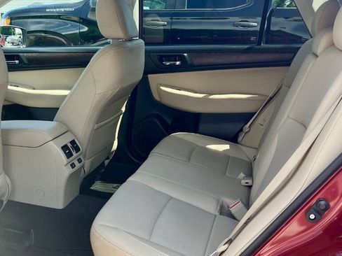 Used 2017 Subaru Outback 3.6R Limited AWD/4WD image 16