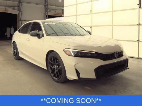 Used 2025 Honda Civic Sport image 2