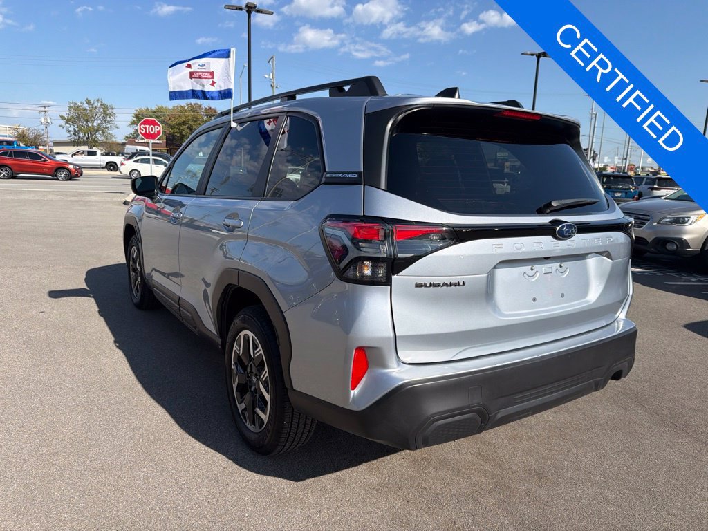 Certified 2025 Subaru Forester Premium AWD/4WD image 4