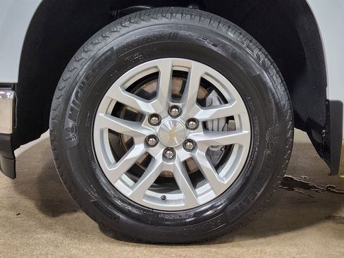 Used 2021 Chevrolet Silverado 1500 LT w/ Bed Protection Package RWD image 28