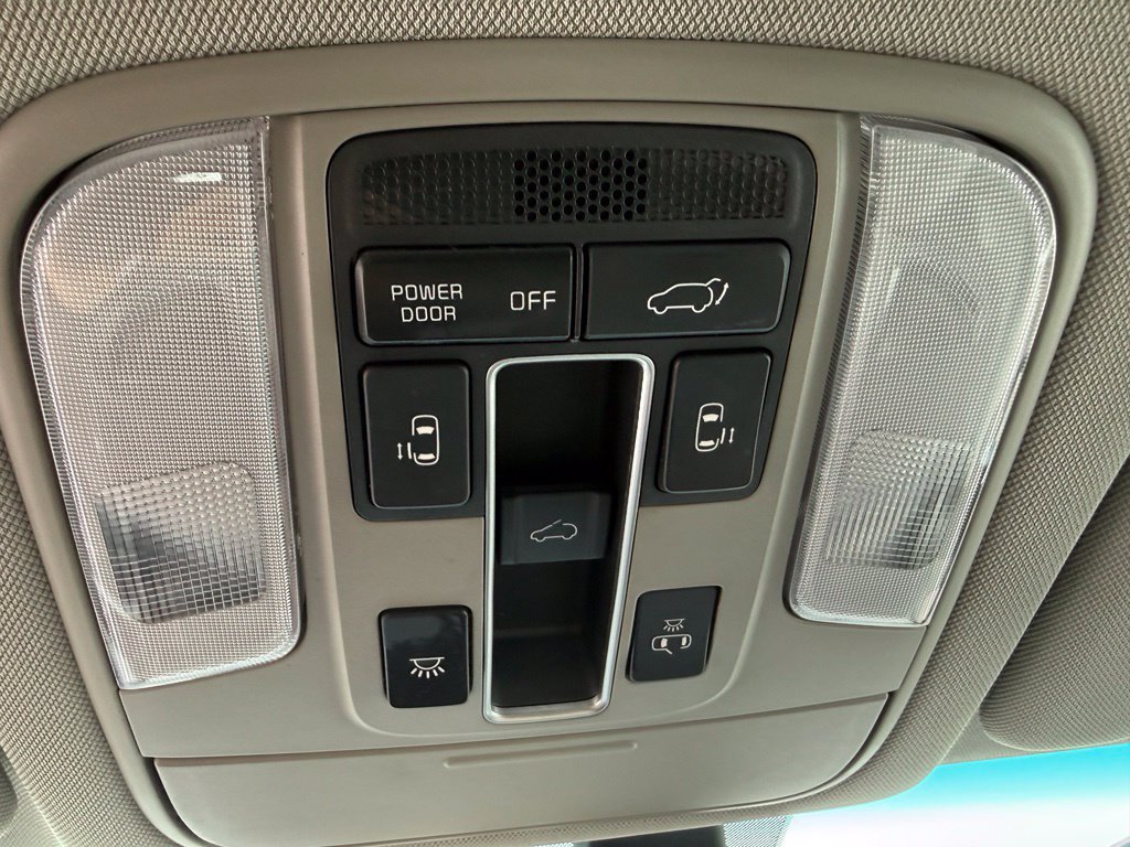 Used 2019 Kia Sedona EX w/ EX Premium Package FWD image 31