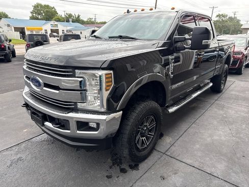 Used 2019 Ford F350 Lariat w/ Lariat Ultimate Package AWD/4WD image 6