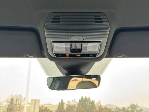 New 2026 Volkswagen Atlas Cross Sport SEL Premium R-Line image 36