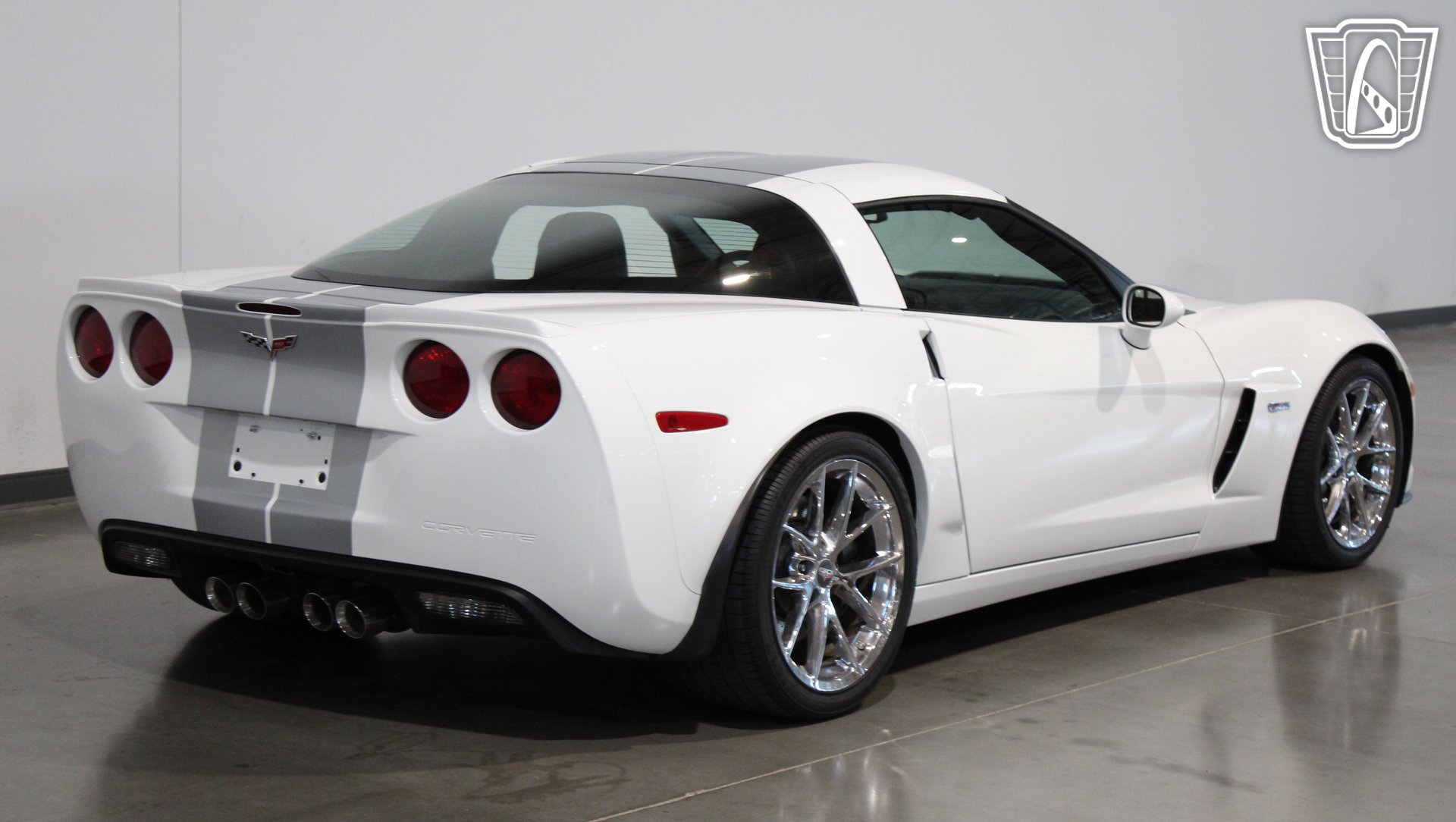 Used 2013 Chevrolet Corvette Z06 w/ 3LZ Preferred Equipment Group RWD image 23