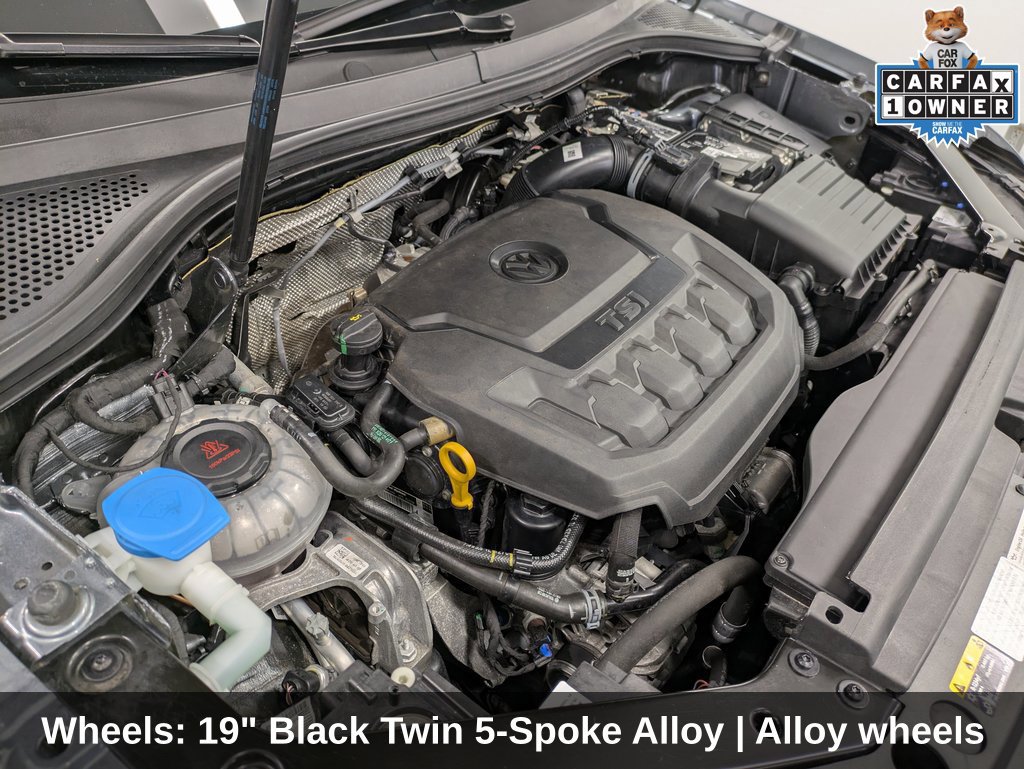 Used 2022 Volkswagen Tiguan SE R-Line AWD/4WD image 36