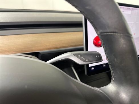 Used 2018 Tesla Model 3 Long Range image 17