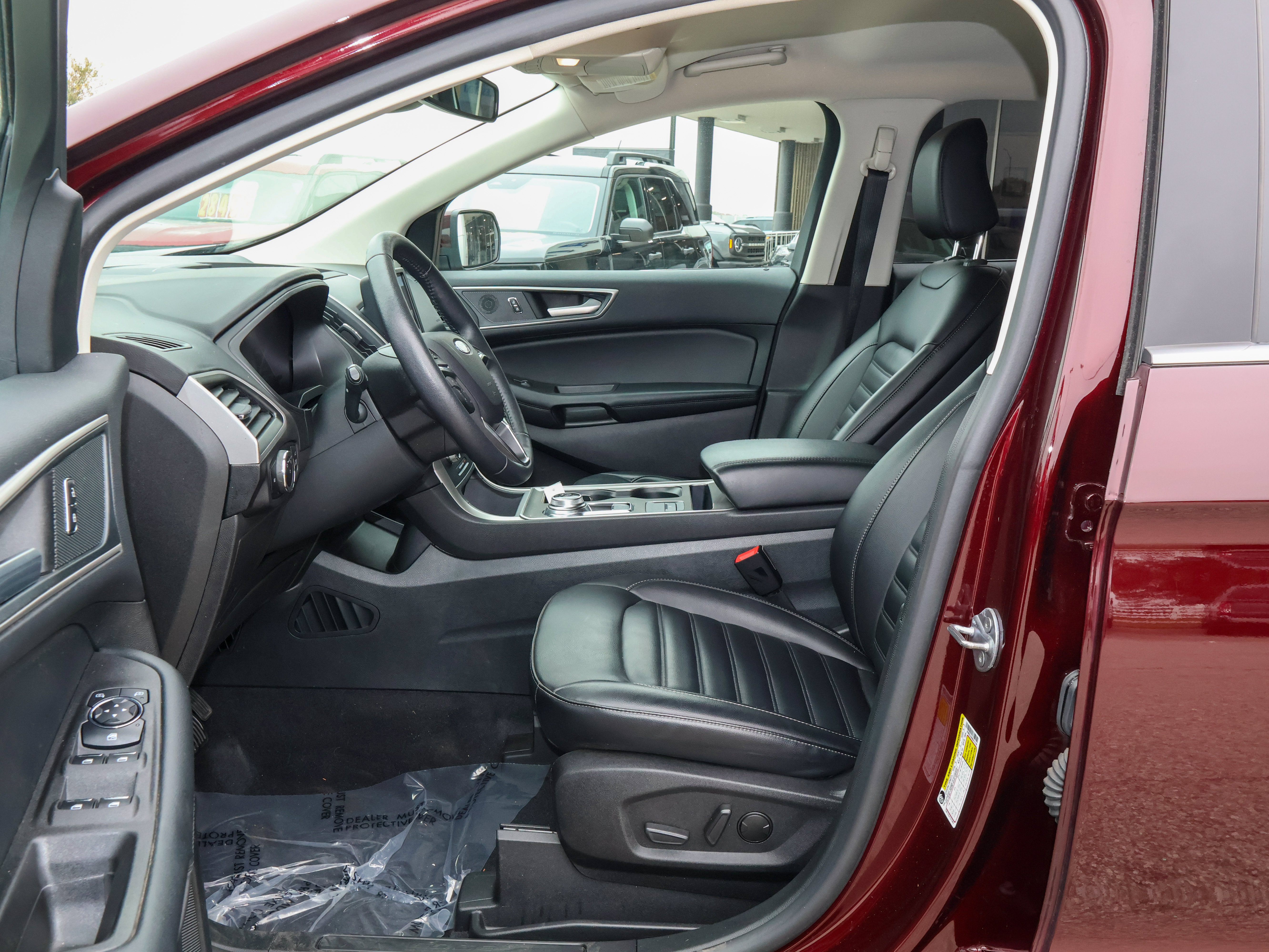 Used 2024 Ford Edge SEL w/ Convenience Package AWD/4WD image 12
