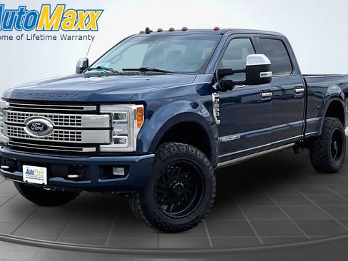 Used 2019 Ford F250 Platinum w/ Platinum Ultimate Package AWD/4WD image 1