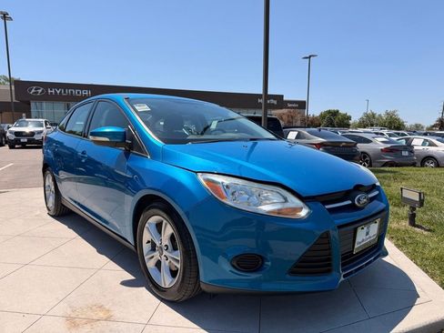 Used 2014 Ford Focus SE FWD image 7