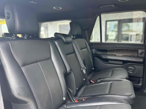 Used 2020 Ford Expedition XL image 14