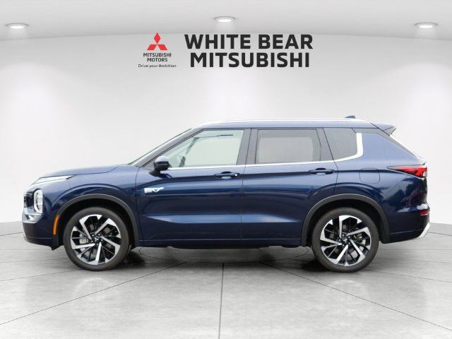 Used 2024 Mitsubishi Outlander SEL Black Edition AWD/4WD image 3