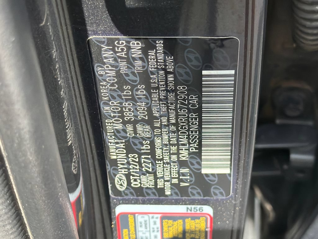Used 2024 Hyundai Elantra SEL FWD image 34