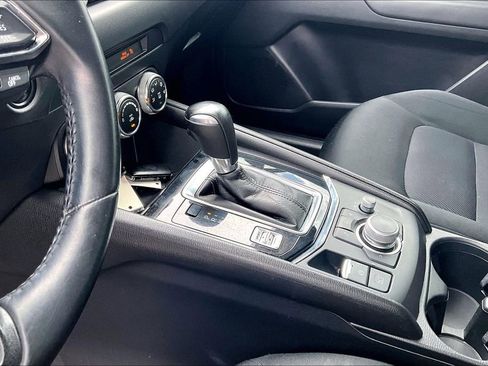 Used 2021 MAZDA CX-5 Sport FWD image 12