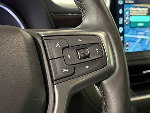 Used 2023 Chevrolet Suburban Z71 w/ Luxury Package AWD/4WD image 24