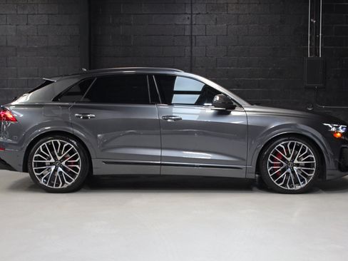 Used 2024 Audi SQ8 Prestige AWD/4WD image 19