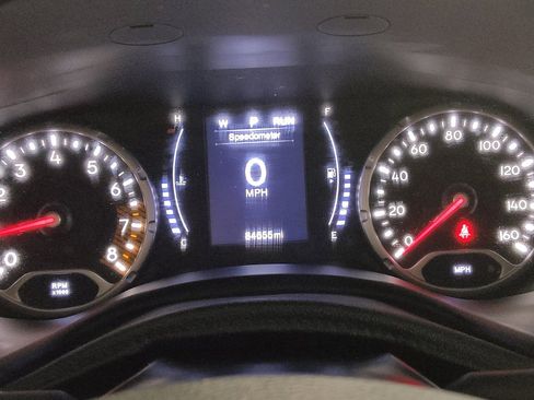 Used 2019 Jeep Renegade Altitude w/ Quick Order Package 2XM image 23