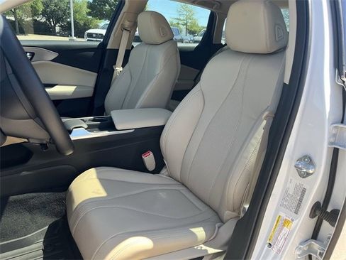 Used 2025 Acura TLX w/ Technology Package image 27