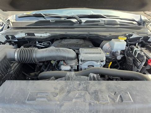 Used 2023 RAM 1500 Laramie AWD/4WD image 26