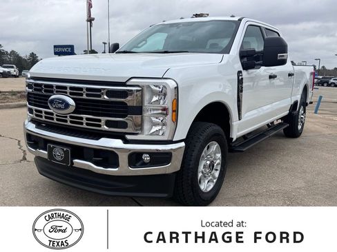 New 2026 Ford F250 XLT w/ FX4 Off-Road Package AWD/4WD image 1
