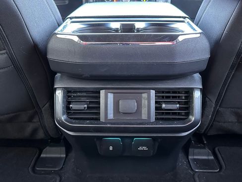 Certified 2022 Ford F150 XLT w/ Equipment Group 302A High image 17