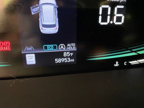 Used 2023 Hyundai Palisade SEL w/ Cargo Package FWD image 15