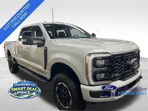New 2026 Ford F250 Lariat w/ Tremor Off-Road Package image 6