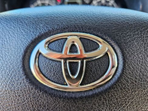 Used 2024 Toyota 4Runner SR5 image 29