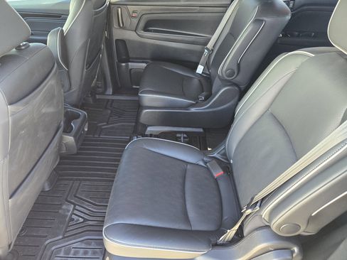 Used 2023 Honda Odyssey Elite image 30
