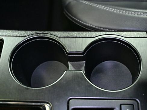 Used 2018 Subaru Outback 2.5i Limited image 28