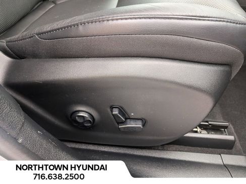 Used 2021 Jeep Cherokee Limited image 42