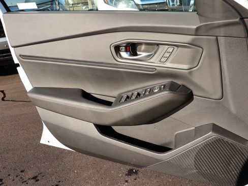 Certified 2025 Honda Accord Sport image 29