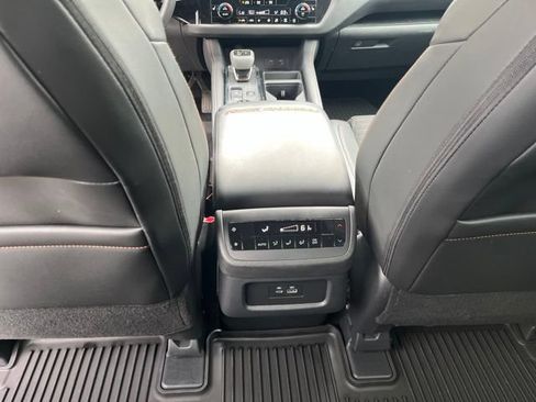 Used 2025 Nissan Pathfinder Rock Creek AWD/4WD image 16
