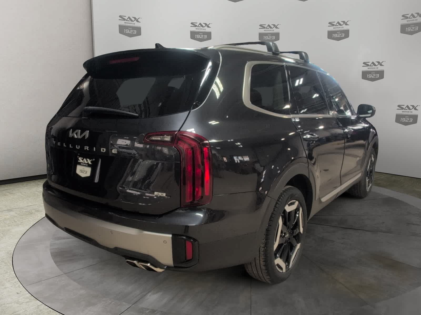 Used 2025 Kia Telluride S AWD/4WD image 5