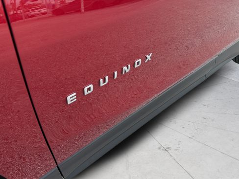 Used 2020 Chevrolet Equinox LT FWD image 36