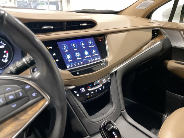 Used 2022 Cadillac XT5 Premium Luxury w/ Platinum Package AWD/4WD image 18