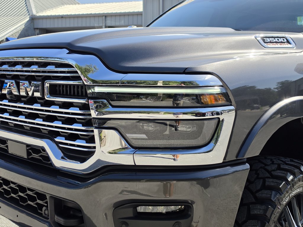 Used 2026 RAM 3500 Longhorn AWD/4WD image 6