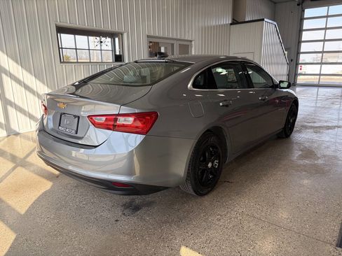 Used 2023 Chevrolet Malibu LS image 5