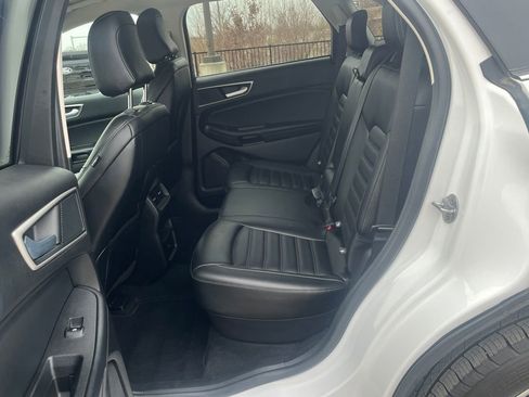 Used 2024 Ford Edge SEL image 30